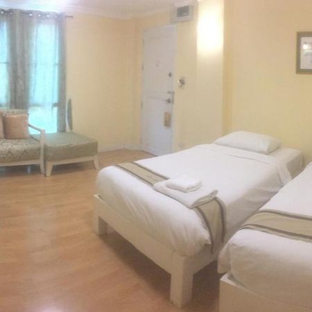 Triple Palms House Otel Chiang Mai Dış mekan fotoğraf